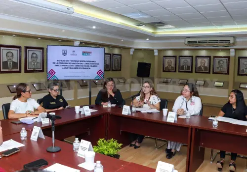 Coordinan acciones contra la violencia de género