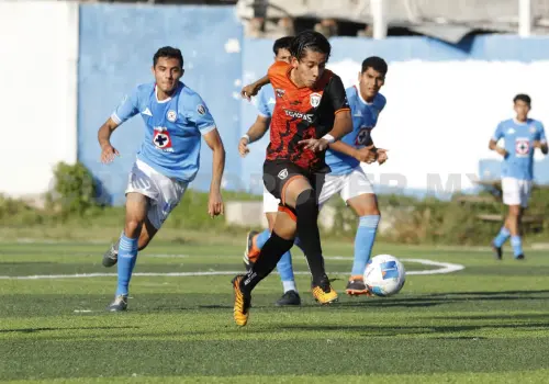 Debut contra Cruz Azul Lagunas, aplazado