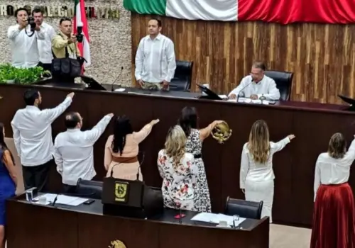 Rinden protesta nuevos magistrados y jueces