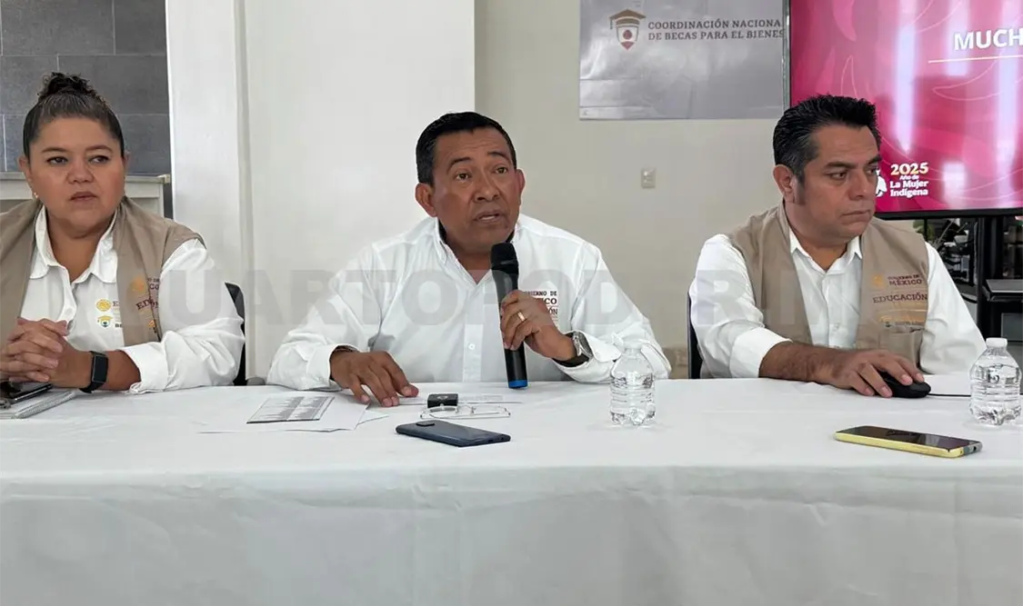 Toledo Cruz pidió a la población no dejarse engañar por quienes dicen que harán trámites previo pago. Cortesía