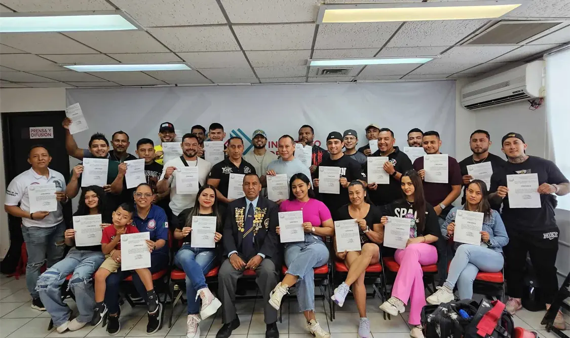 Invitó a quienes deseen involucrarse en competencias a aprovechar las oportunidades para actualizarse. Cortesía