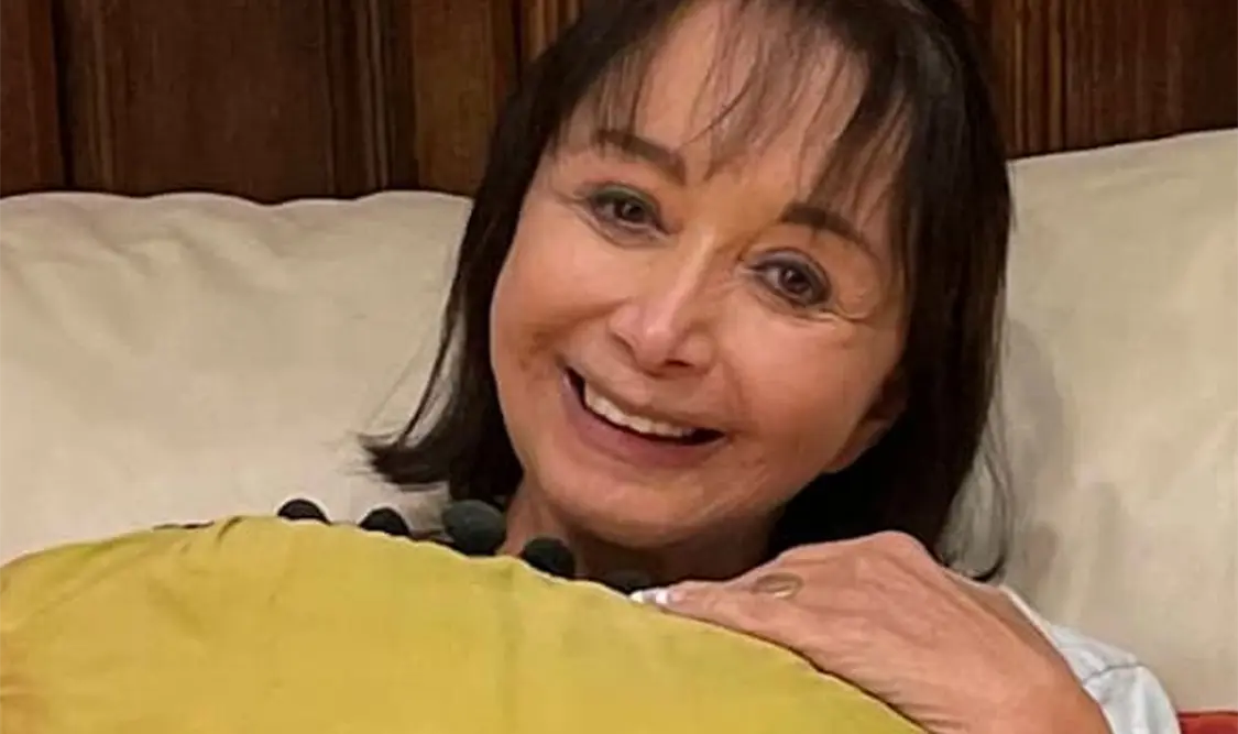 “La Chilindrina” sufre aparatosa caída