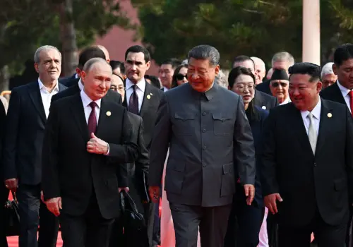 Xi, Putin y Kim, juntos en desfile militar en China