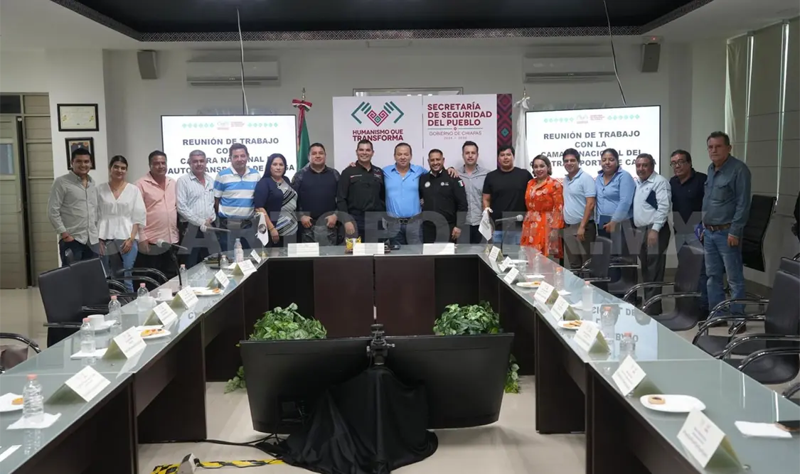 El titular de la SSP sostuvo una reunión de trabajo con la Canacar para fortalecer la seguridad en el autotransporte de carga. CP