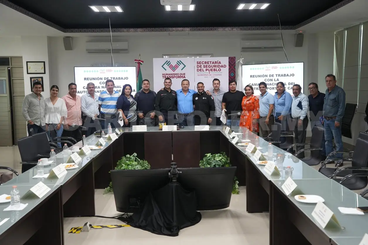 El titular de la SSP sostuvo una reunión de trabajo con la Canacar para fortalecer la seguridad en el autotransporte de carga. CP