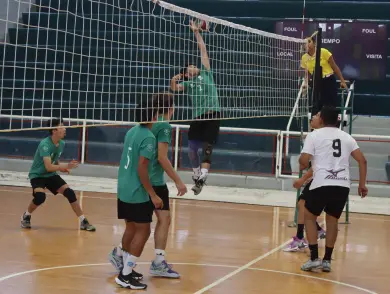 Jaguares Negros rugen con doble triunfo