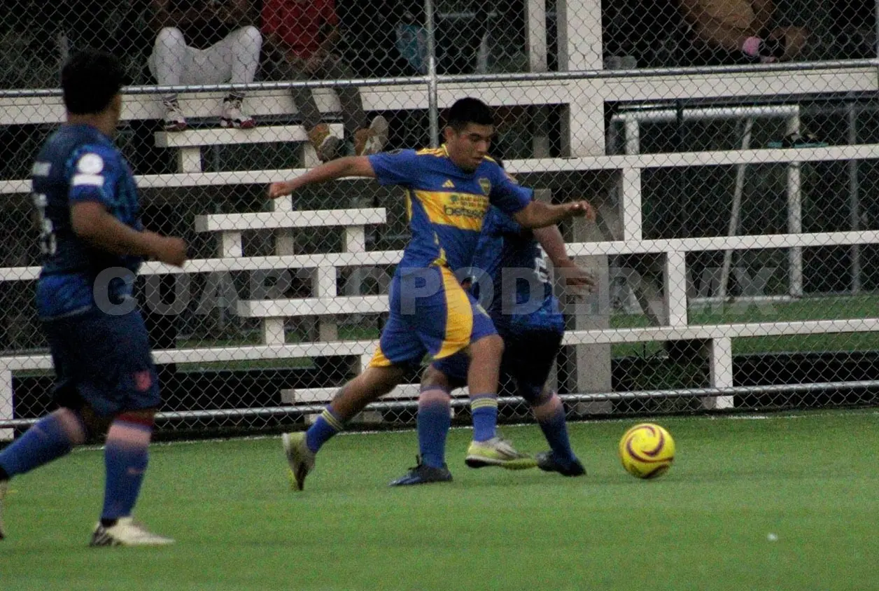 Parabrisas La Estrella Blanca desplegó su mejor Futbol en Caña Hueca y avanzó a la siguiente ronda. Cortesía