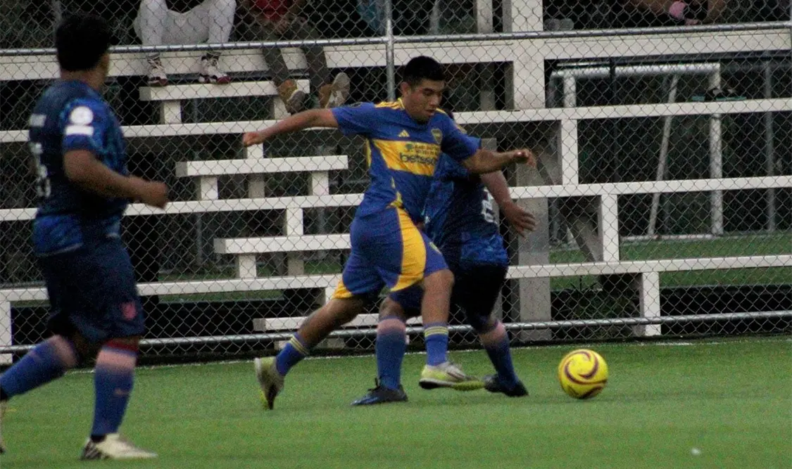 Parabrisas La Estrella Blanca desplegó su mejor Futbol en Caña Hueca y avanzó a la siguiente ronda. Cortesía