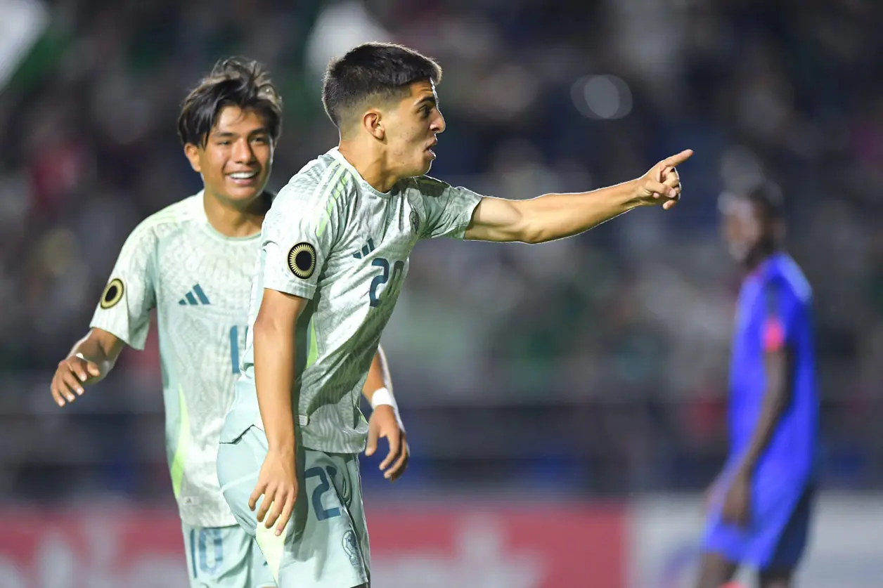 A pesar de que el pronóstico no es alentador por formar parte del “grupo de la muerte”, para los futbolistas el objetivo será llegar al famoso quinto juego en un mundial. Agencias 
