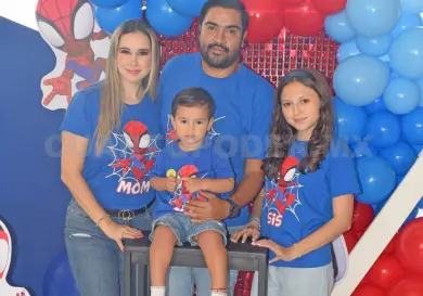 Los dos años de Leo