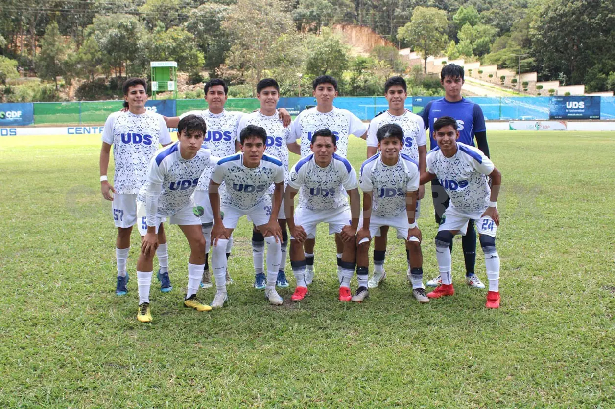 El equipo de Comitán se declaró listo para encarar el campeonato con un cuadro lleno de jóvenes talentos. Cortesía