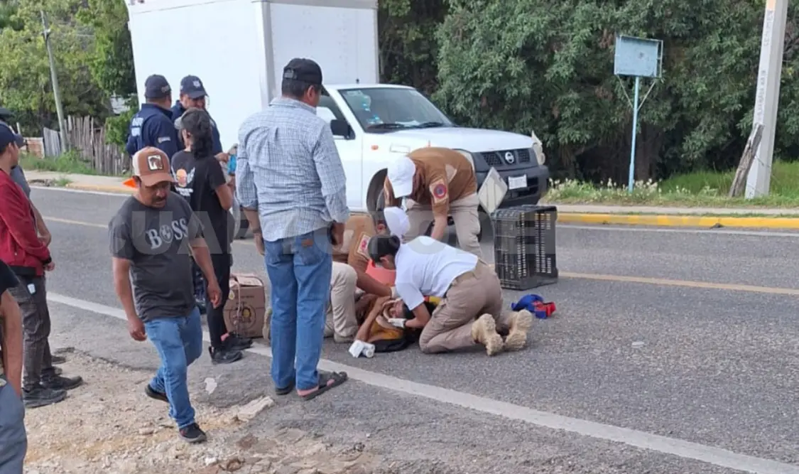 Un motociclista atropelló a la persona del sexo femenino y después se dio a la fuga. Juan Orel / CP