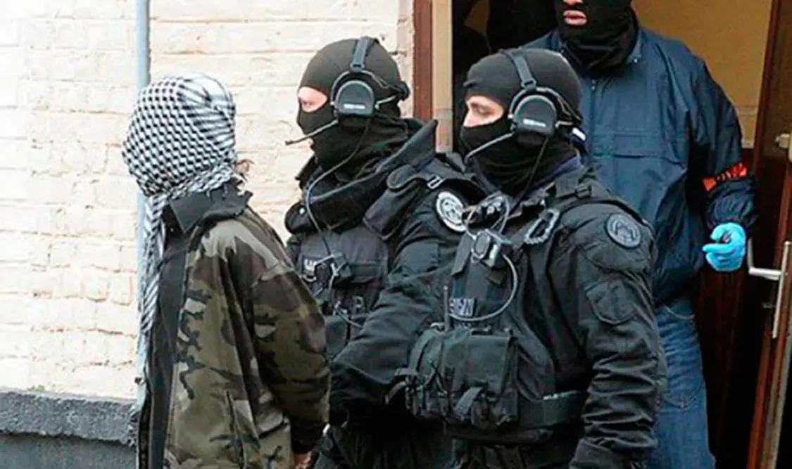 Adolescente juró fidelidad al Estado Islámico. Cortesía