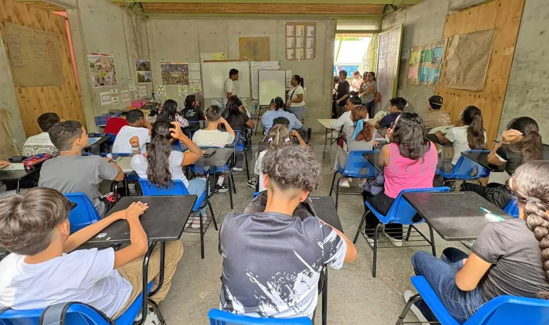 Los padres de familia ayudan mucho en esta labor, se indicó. Rafael Victorio / CP