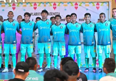 Presentan uniformes para la temporada