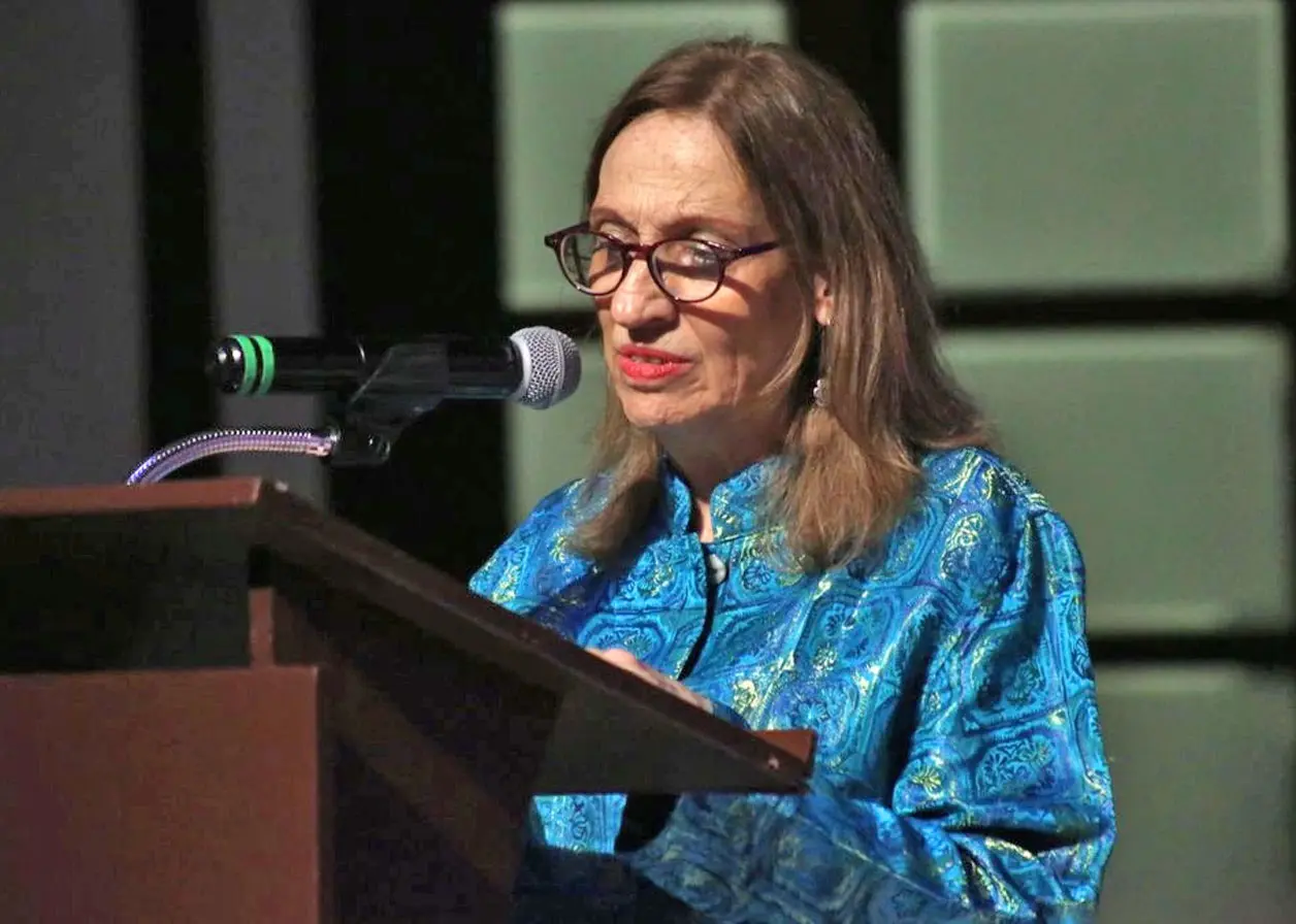 La galardonada invitó a seguir explorando la obra de Inés Arredondo, autora que da nombre a este reconocimiento. Cortesía