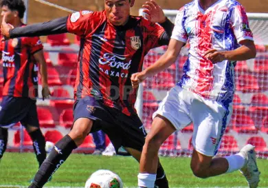 Chifut gana a domicilio a Dragones: 1-0