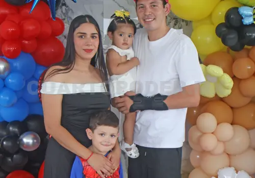 Hermanitos cumplieron años