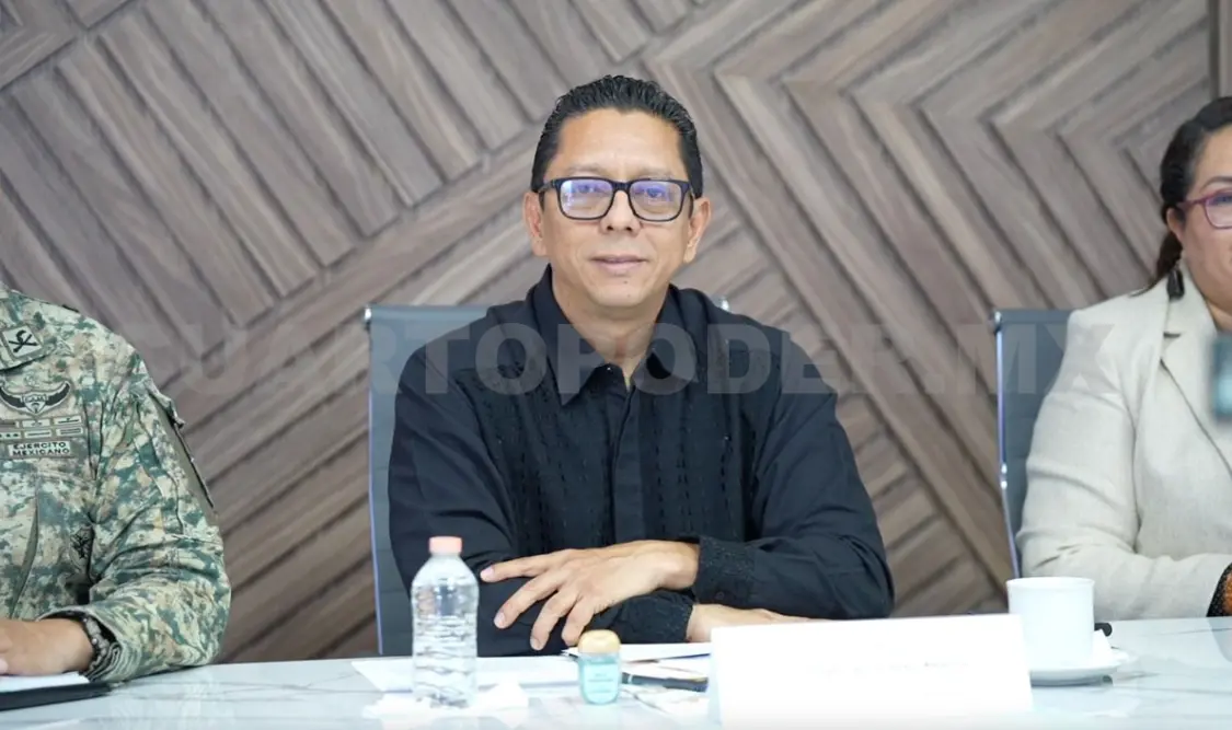 Llaven Abarca comentó que investiga la FGE el hallazgo de un feto en un contenedor de basura. Cortesía