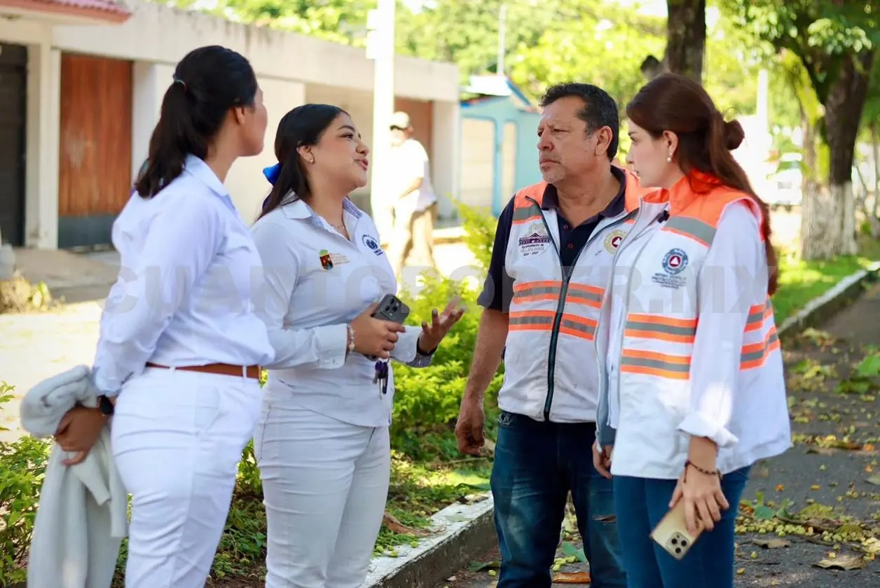 La presidenta municipal supervisó los trabajos y constó el apoyo brindado a las familias afectadas. CP