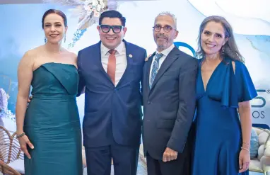 Luis Enrique y Andrés reciben reconocimientos