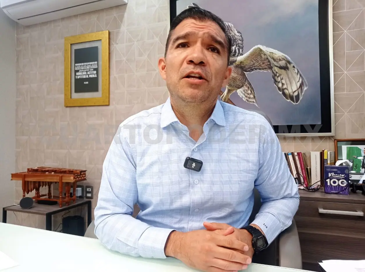 El presidente del Congreso destaca el avance de la democracia en el país. CP