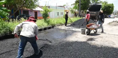 Reparan calles del barrio Colón de Tuxtla Gutiérrez