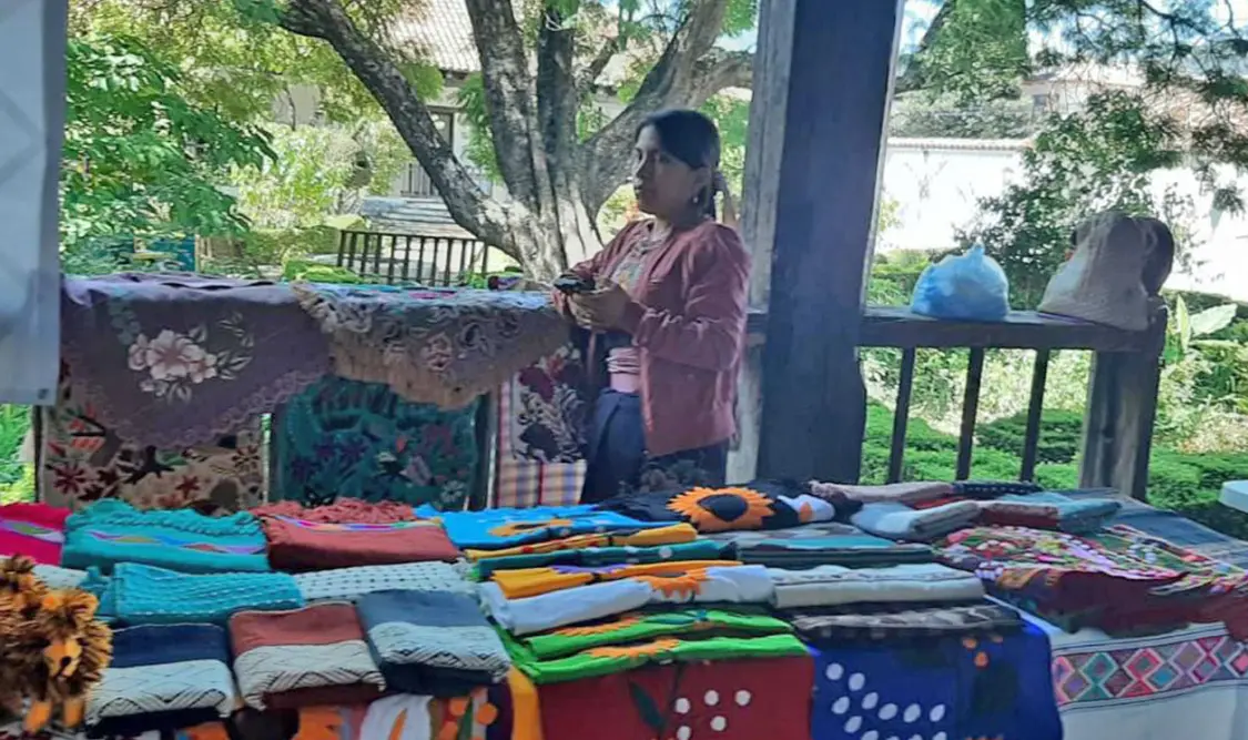 El bazar tuvo lugar en el centro cultural El Carmen. Cortesía