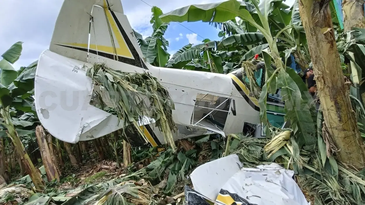 La avioneta fumigadora se desplomó en una zona bananera de Acacoyagua. Víctor Sánchez / CP