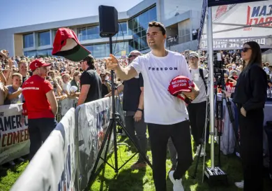 Trump reporta muerte de Charlie Kirk