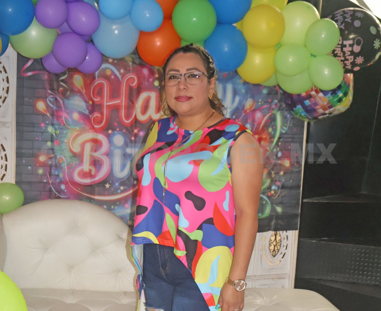 Una fiesta sorpresa para Roxana Jacqueline