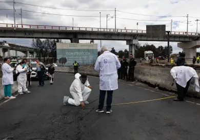 Suman 8 los muertos por explosión de pipa con gas