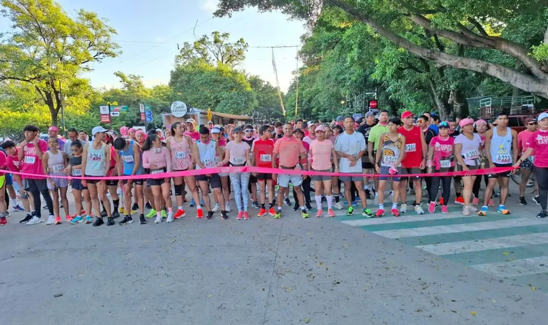 La Carrera con Causa Lucha contra el Cáncer se efectuará el 5 de octubre en el Circuito Tuchtlán. Cortesía