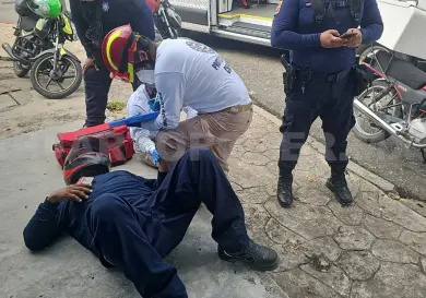 Impacta por alcance a vehículo en el libramiento Sur