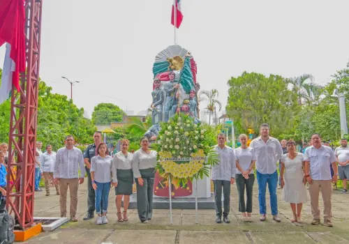 Encabeza Yamil ceremonia del 13 de septiembre