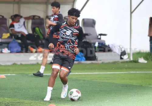 Van por su primer vuelo ante Alebrijes