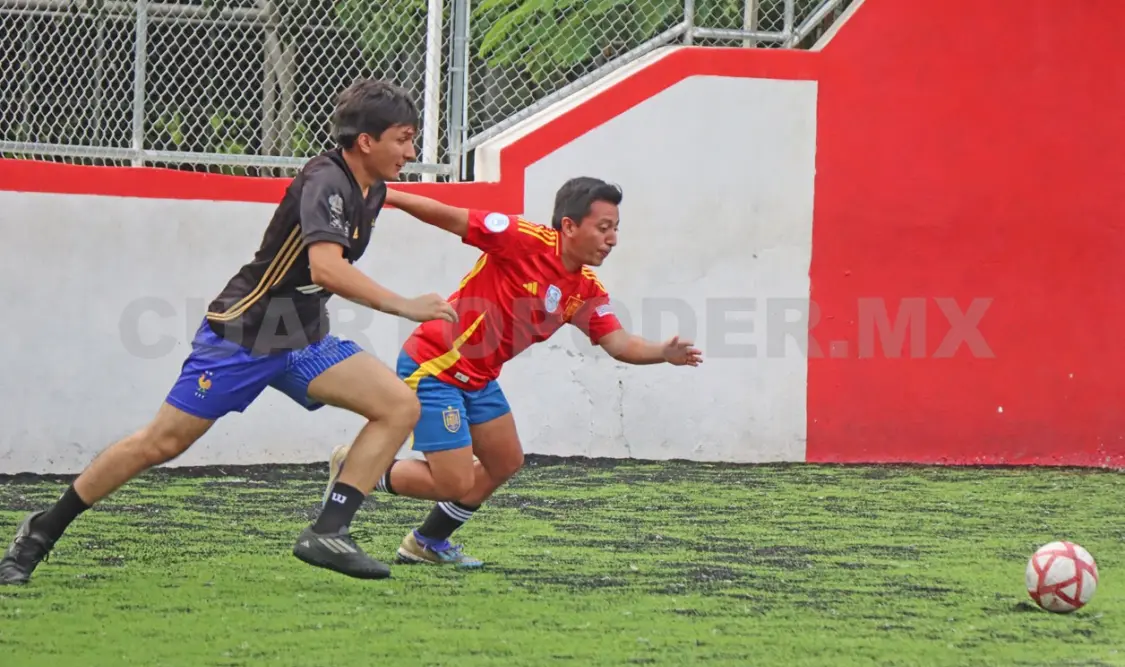 Darán el grito, pero de gol en la ancha de Futbol Rápido del parque del Oriente. Diego Pérez/CP