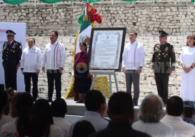 Conmemoran la Federación con llamado a la unidad