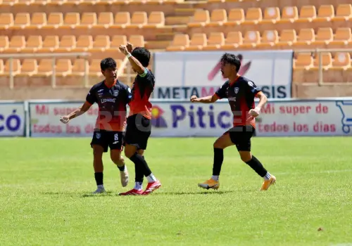 Goleada a domicilio sobre Alebrijes: 3-0