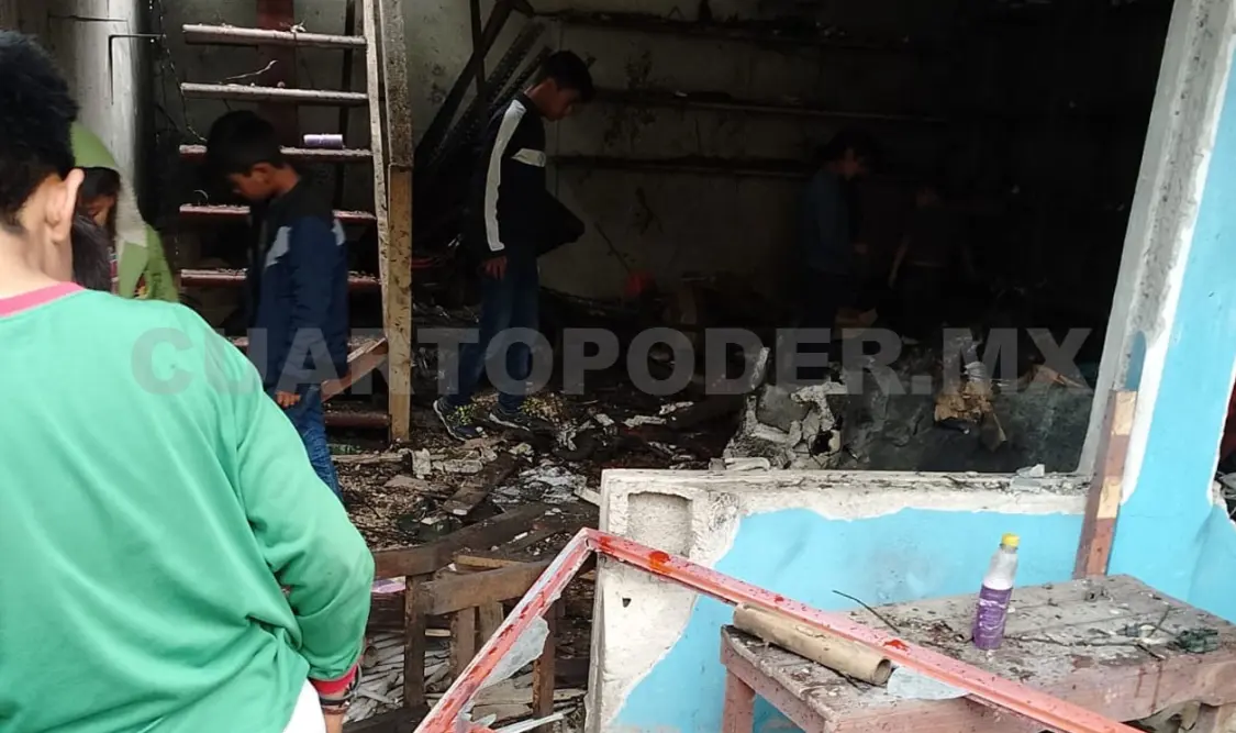 Por chispas de soldadura se dio la explosión de artefactos pirotécnicos que estaban almacenados en un cuarto contiguo. Genaro Sánchez / CP