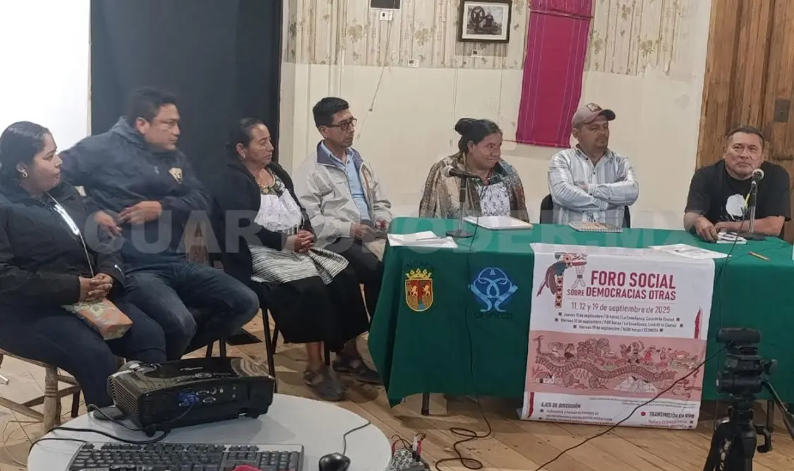Conversatorio llevado a cabo en San Cristóbal, referente a los megaproyectos. Elio Henríquez / CP