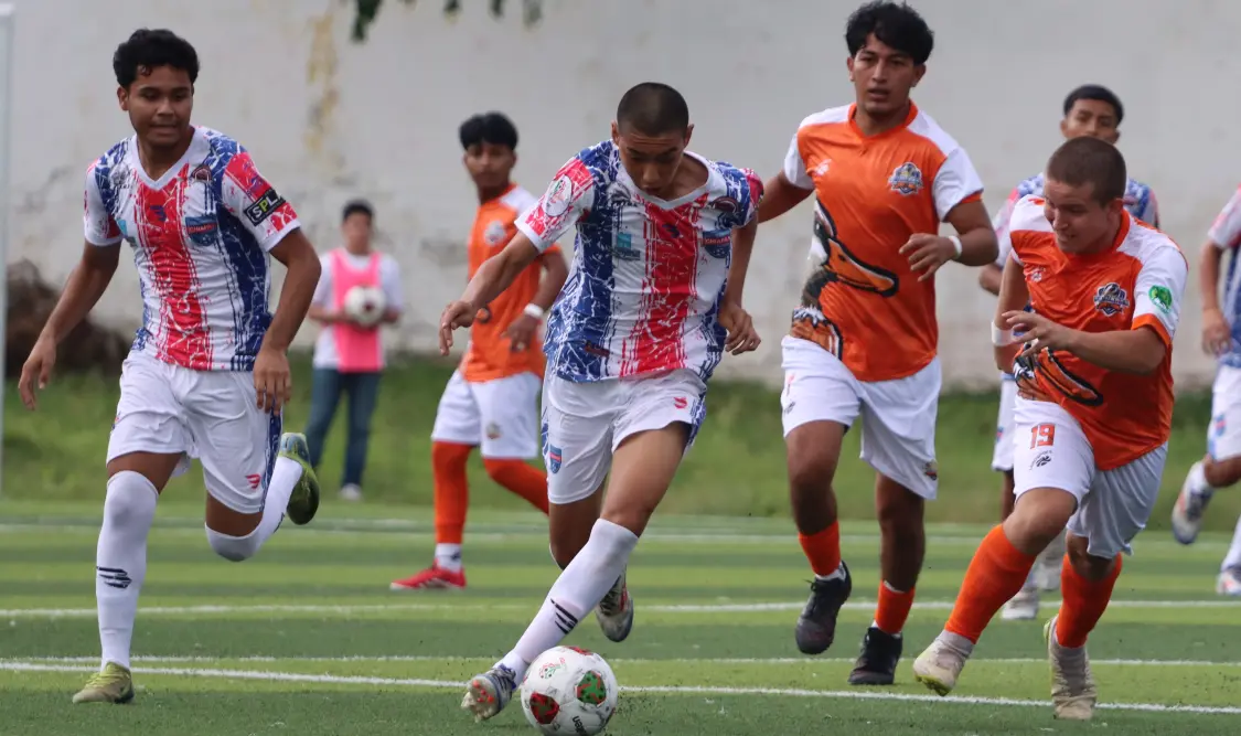 El Centro de Formación Chiapas Futbol recibió en el estadio Flor del Sospó la visita de Pijijiapan FC. Diego Pérez/CP