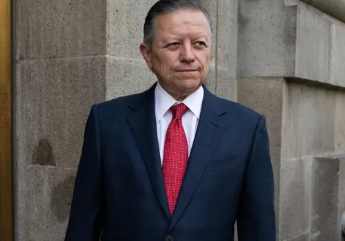 Sin Arturo Zaldívar, inicia audiencia de Reforma electoral