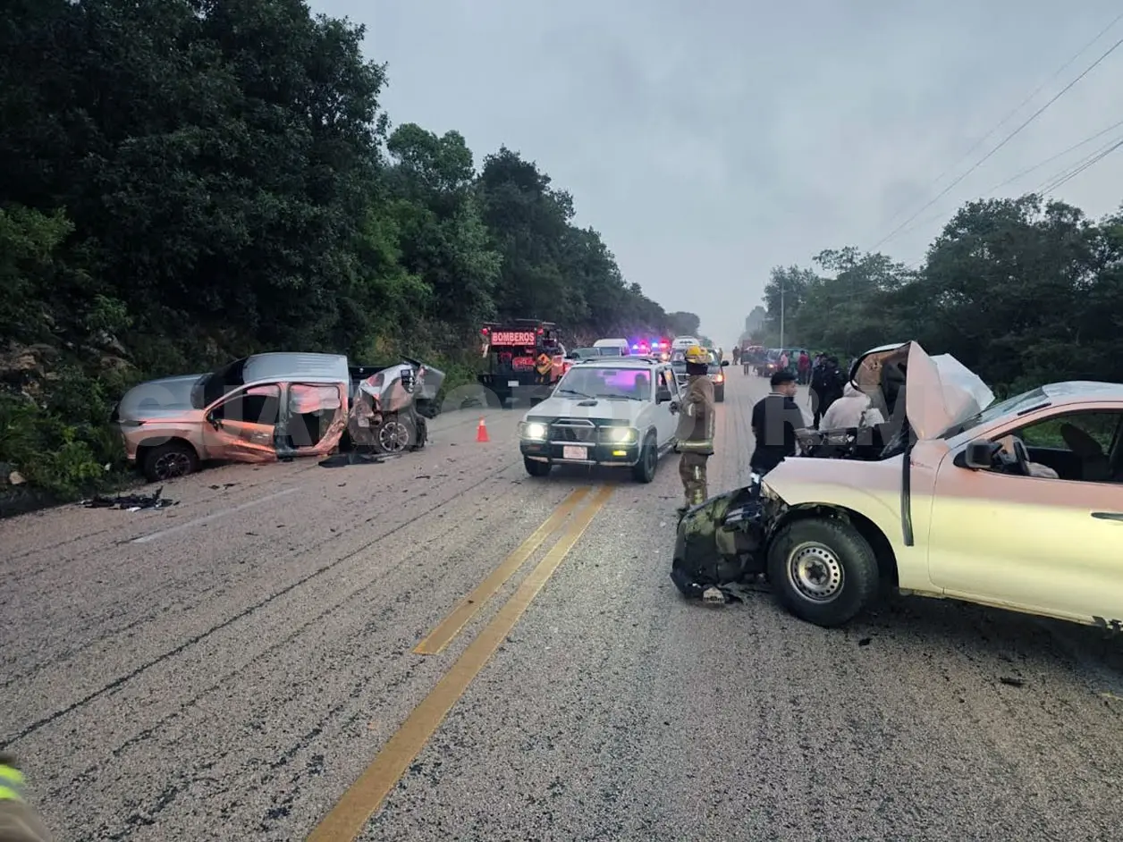 Colisión múltiple salda con cuatro lesionados