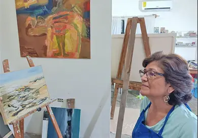 Margarita Ruiz retrata el mar y el desierto