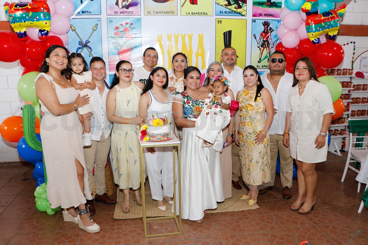 Bautizo y primer año de Anna Paula