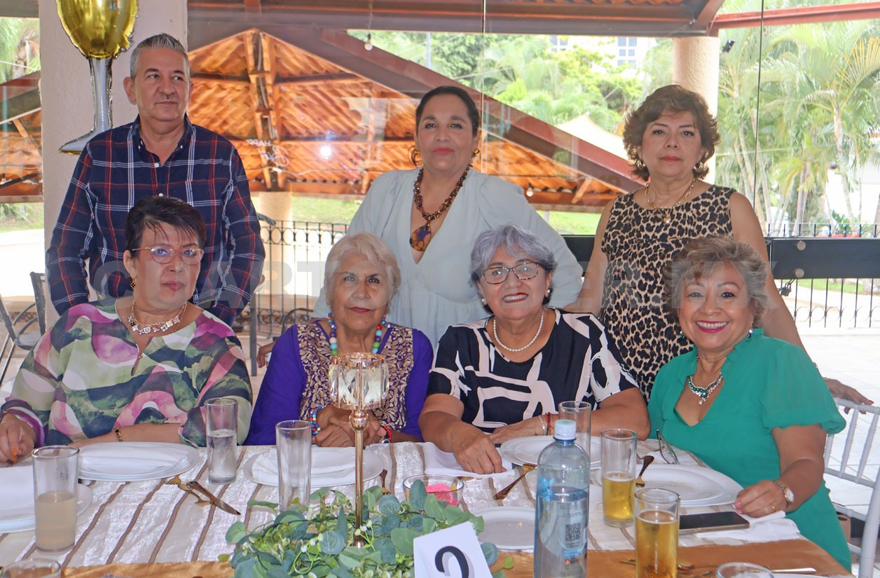 Blanca celebró 60 años de vida