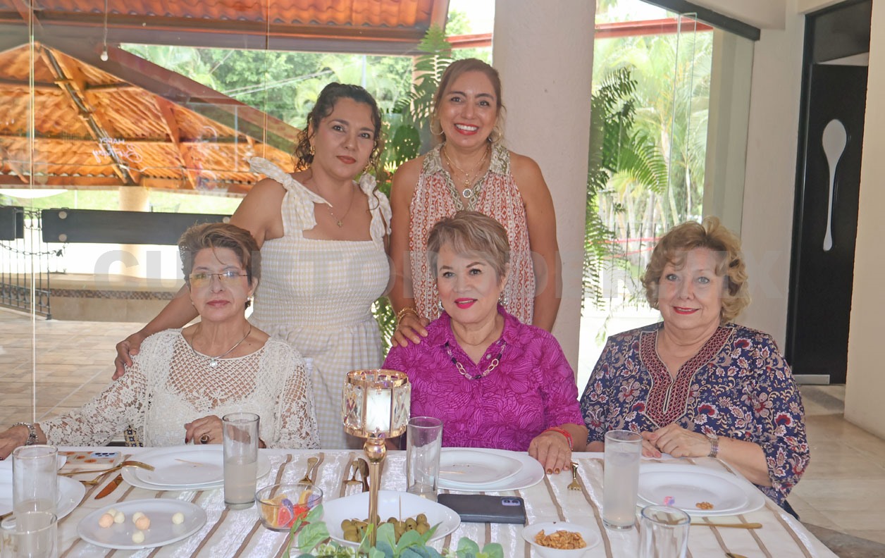 Blanca celebró 60 años de vida