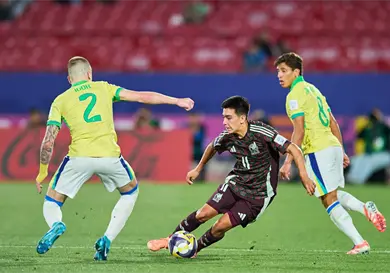 México rescata el empate 2-2 ante Brasil