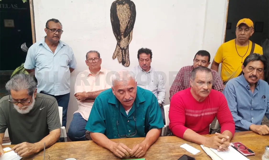 Los representantes advirtieron que están dispuestos a llevar las protestas “hasta las últimas consecuencias”. CP